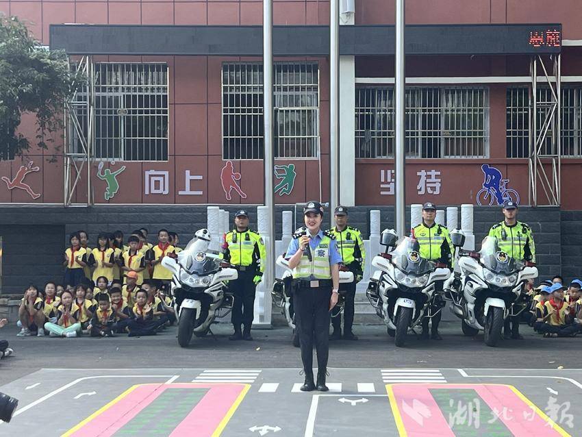 一块钱首充的游戏